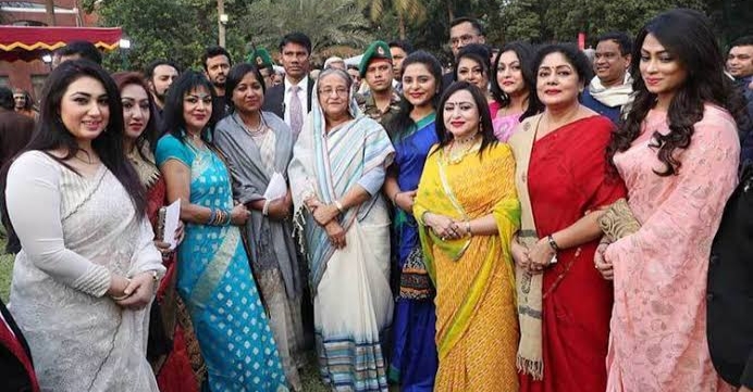 হাসিনার দুষ্কর্মে সমর্থনকারী বিনোদন জগতের তারকারা