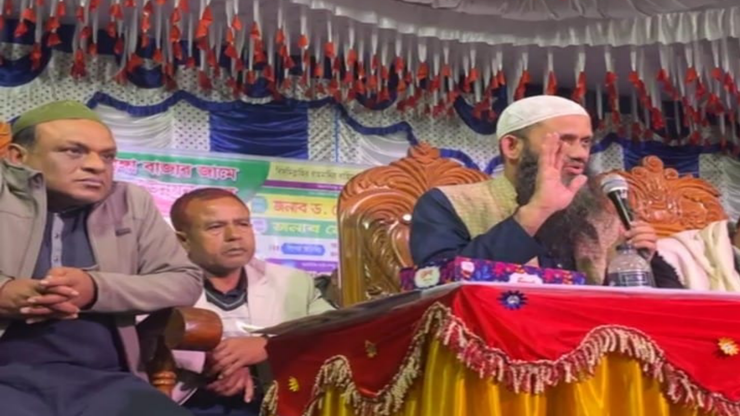 মহিমাগঞ্জে তাফসীরুল কুরআন ও ওয়াজ মাহফিল অনুষ্ঠিত, প্রধান অতিথি শামীম কায়সার লিংকন